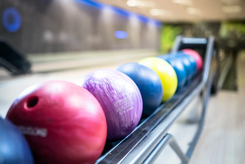 Restaurant Beast Bowling